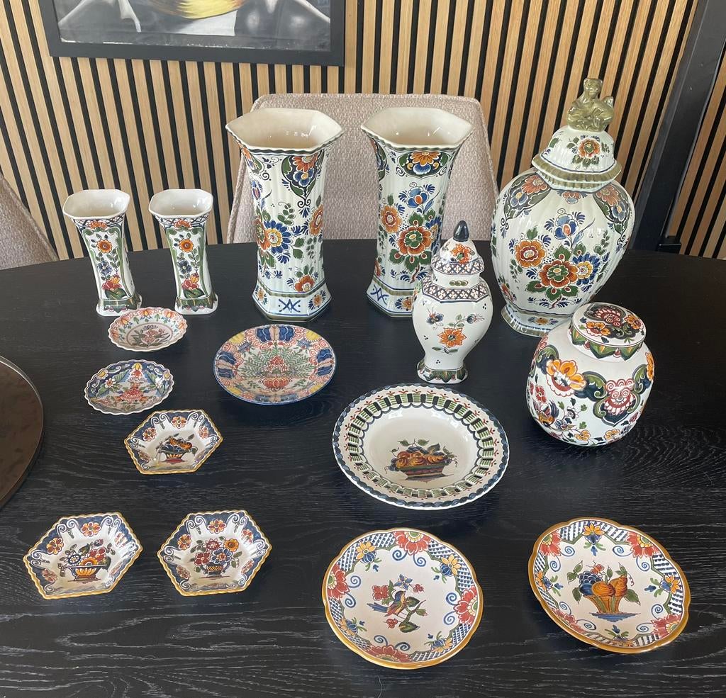 Aangeboden grote collectie Makkum aardewerk, Antiek en Kunst, Ophalen of Verzenden