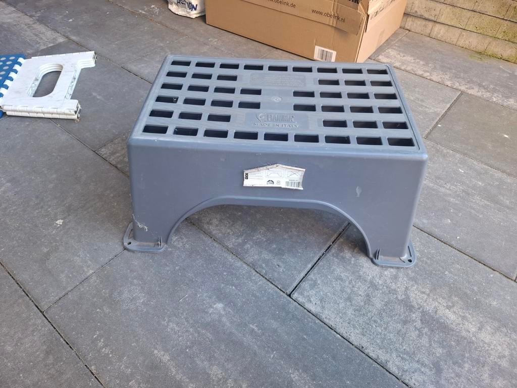 Fiamma opstapje voor caravan, Ophalen