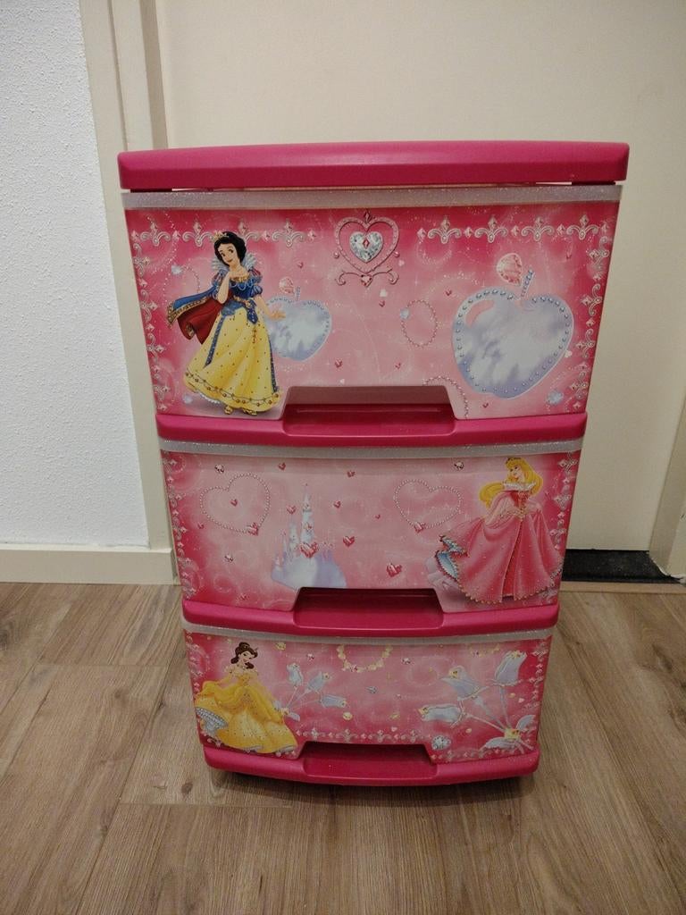 ladekastjes met Disney prinsessen, Huis en Inrichting, Ophalen, Gebruikt, Disney prinsessen, Kinderkamer, Speels, 3 of 4 laden