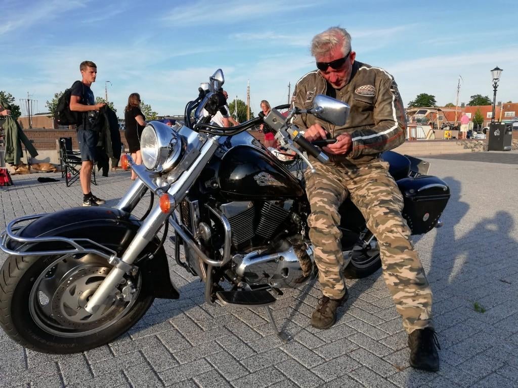 Suzuki Intruder 1500 VL, Cardan-aandrijving, 2 cilinders, 1500 cc, Particulier