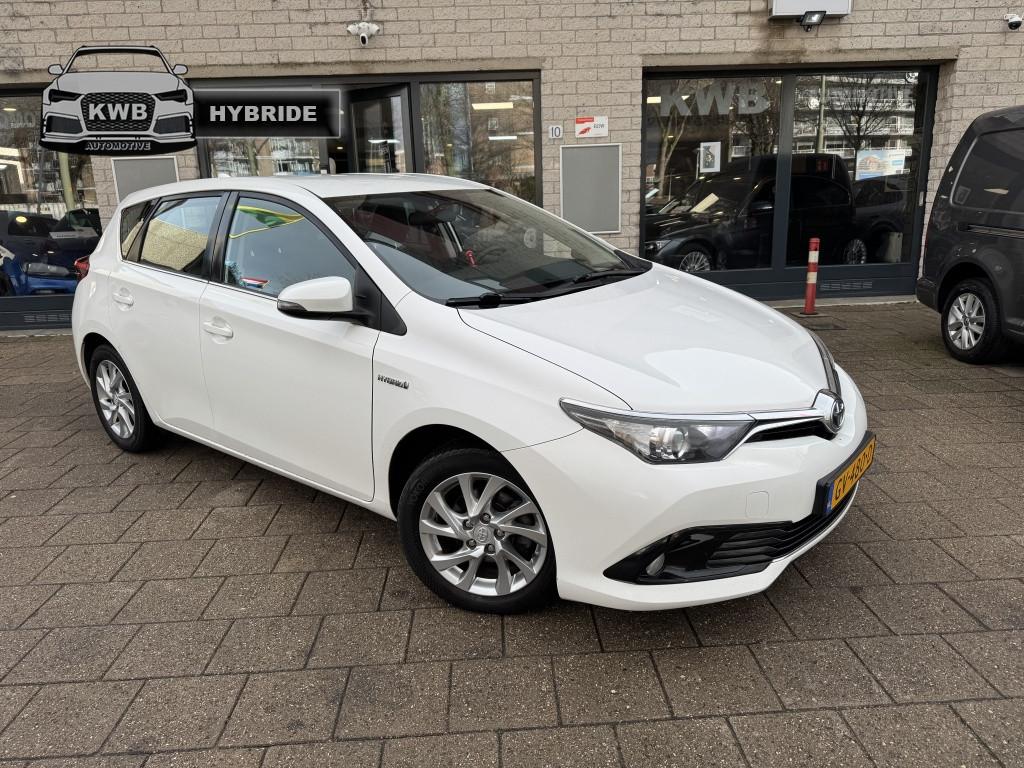 Toyota Auris 1.8 Hybrid Asp. Navi Camera Clima NAP, Automaat, 28 km/l, Gebruikt, Euro 6