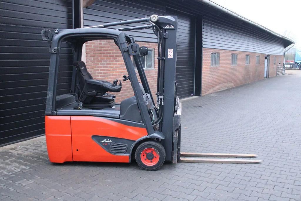 Linde E16 heftruck elektrische triplex sideshift lepelverste, Zakelijke goederen, Machines en Bouw | Heftrucks en Intern transport