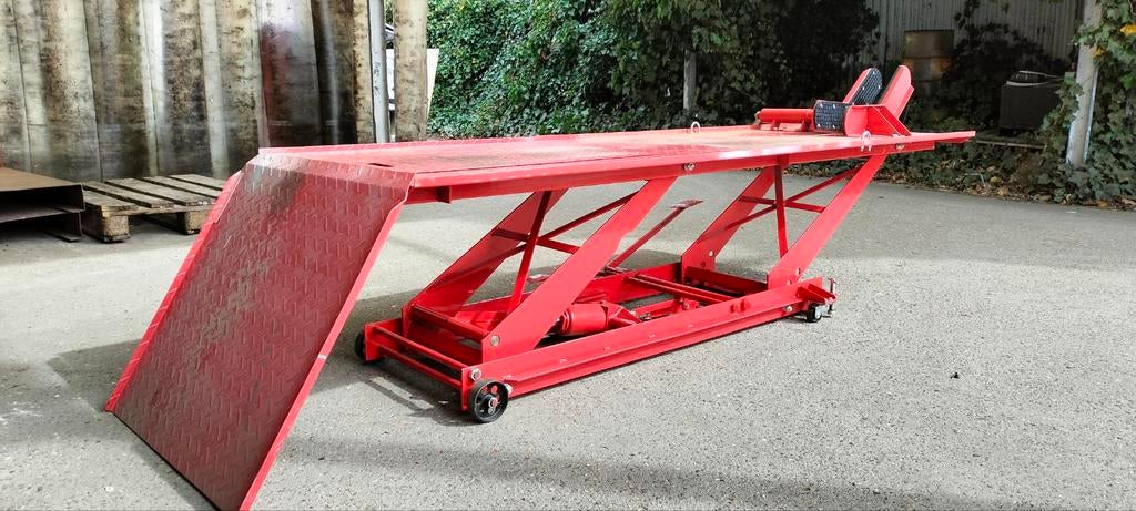 Motorheftafel 450kg in Goede staat te koop., Ophalen