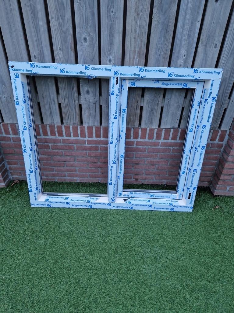 Nieuw, kunststof kozijn, kömmerling. 9001 houtnerf, Doe-het-zelf en Verbouw, Kozijnen en Schuifpuien, Kunststof, Raamkozijn, Nieuw