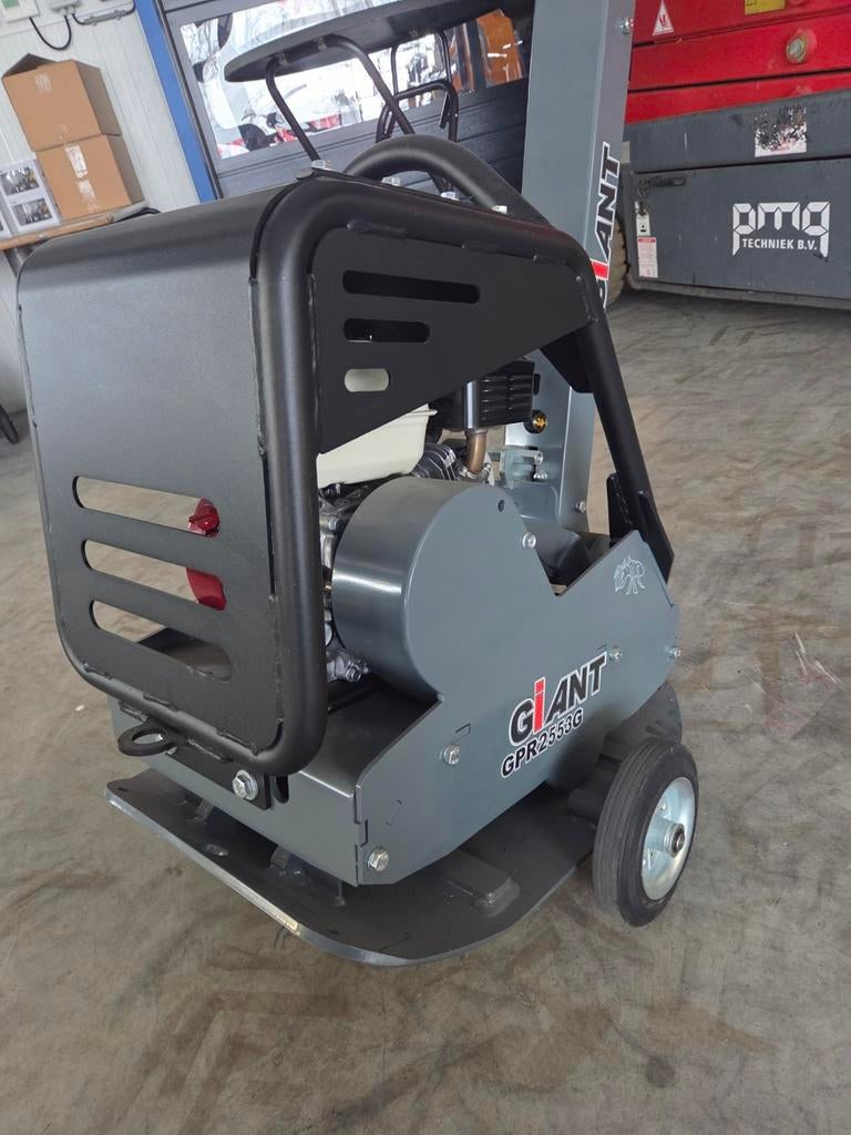 Giant GPR2553G Trilplaat nieuw, Zakelijke goederen, Ophalen of Verzenden