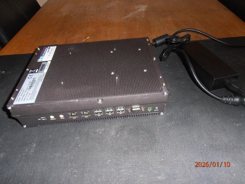 Lanner Ind. fanless pc, Computers en Software, Desktop Pc's, Gebruikt, Intel Atom, Minder dan 2 Ghz, Lanner