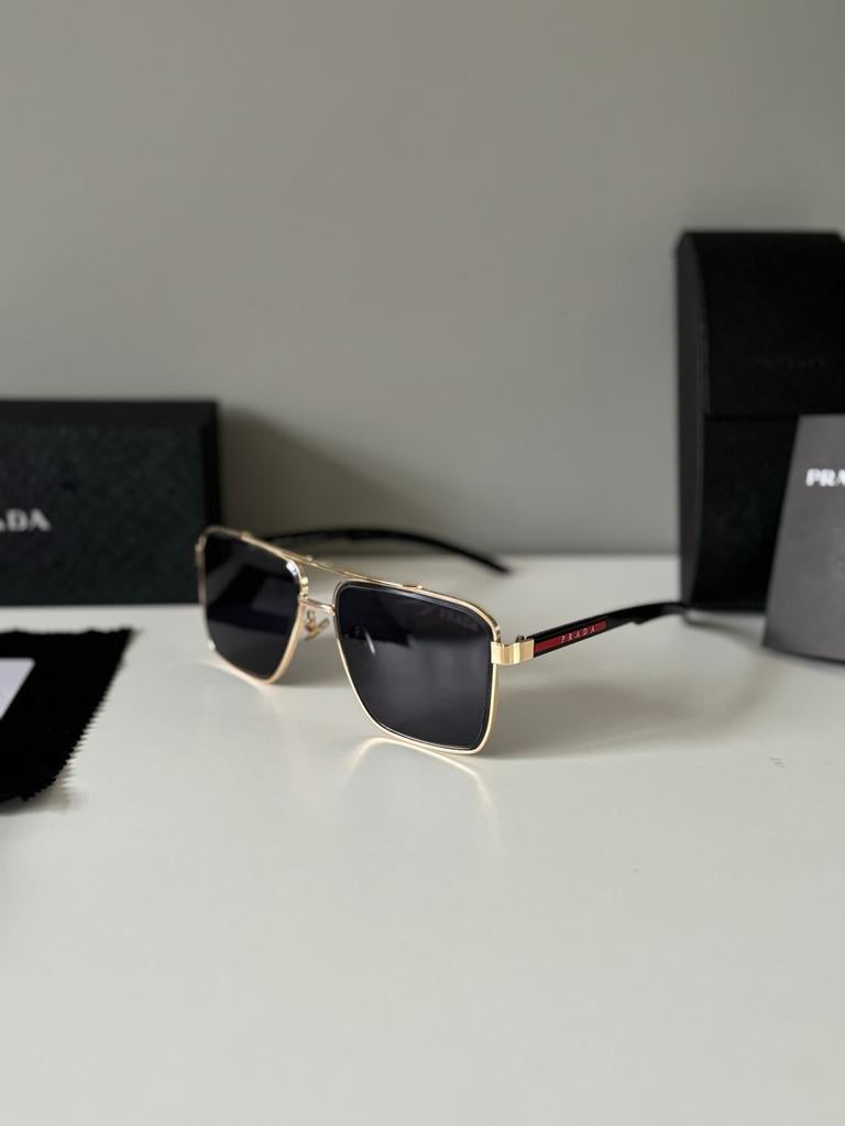 Prada Zonnebril, Overige merken, Zonnebril, Zwart, Ophalen of Verzenden