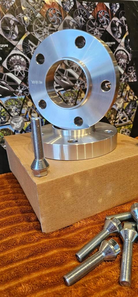 Spoorverbreders spacers Bmw serie 3 5x120 72,6 25mm, Ophalen of Verzenden, Nieuw, Lijn of Blok