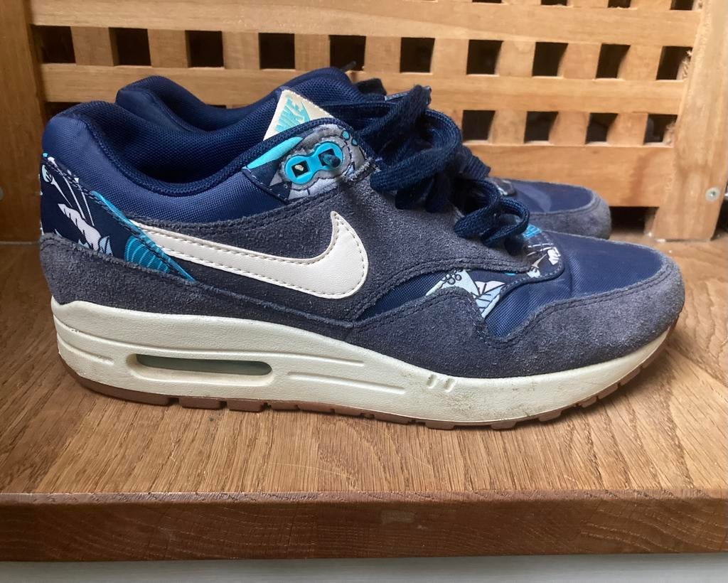 Nike Air Max 1 Aloha Navy, Ophalen of Verzenden, Zo goed als nieuw, Blauw, Sneakers of Gympen