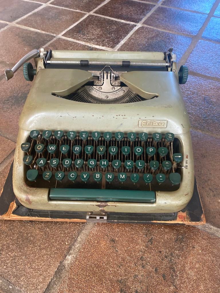 Antieke typemachine, Diversen, Typemachines, Ophalen of Verzenden, Gebruikt