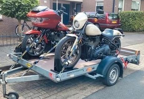 Motoraanhanger/trailer TE HUUR ,geremd 1300kg, Diensten en Vakmensen, Verhuur | Auto en Motor, Aanhangwagen