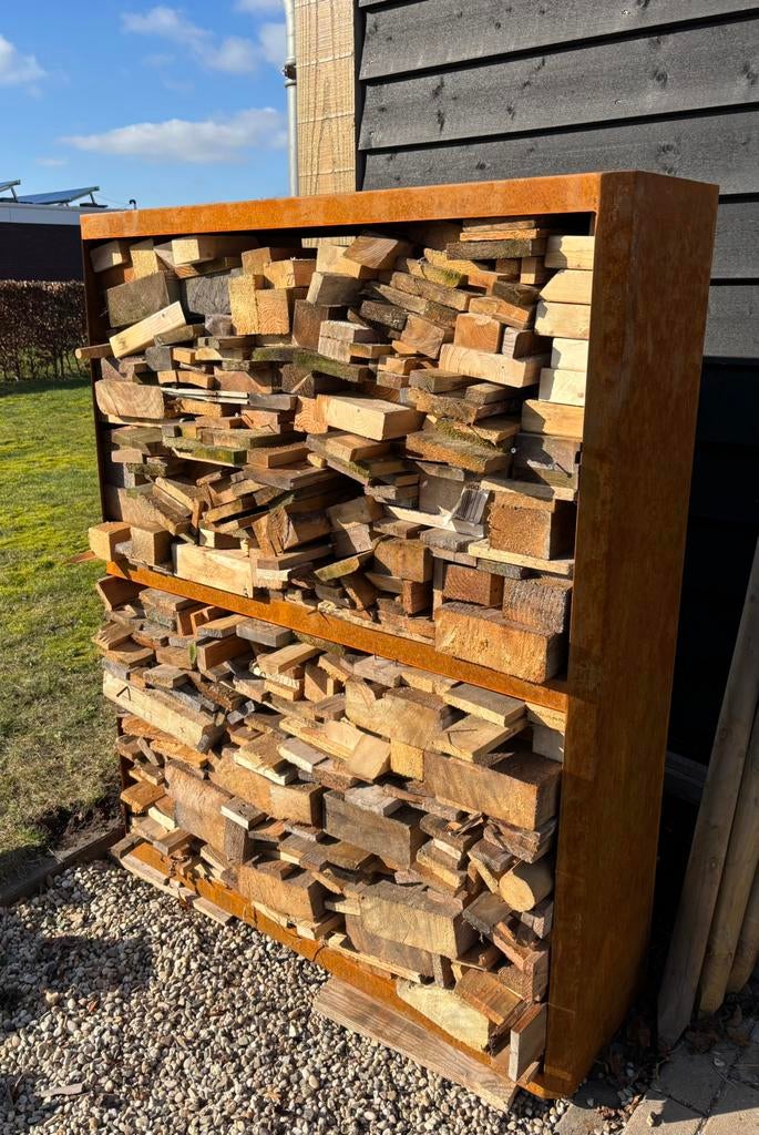 Cortenstaal Houtopslag, Minder dan 3 m³, Ophalen, Blokken