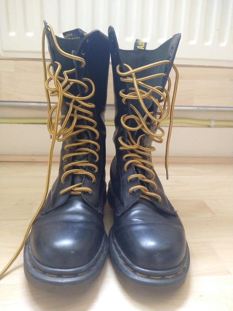 Dr Martens, Zwart, Ophalen of Verzenden, Dr. Martens, Zo goed als nieuw