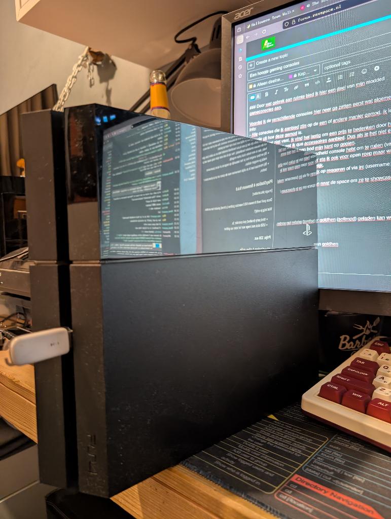 Playstation 4 firmware 9.0.0 (GoldHEN), Spelcomputers en Games, Ophalen, Met 1 controller, Original, Met harde schijf