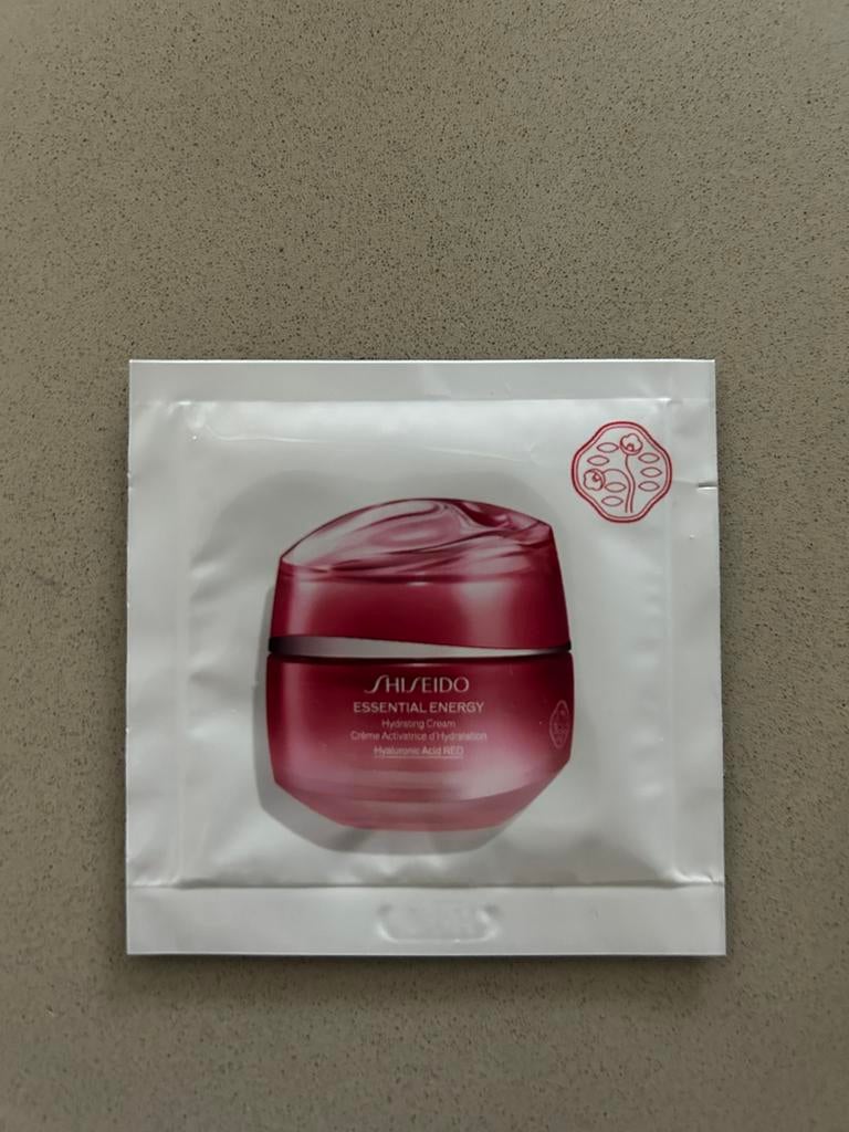 essential energy hydrating cream SHISEIDO, Ophalen of Verzenden, Nieuw, Gehele gezicht, Verzorging