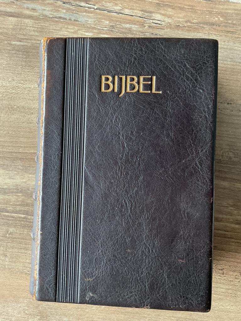 Bijbel “ de gansche heilige schrift”, Antiek en Kunst, Antiek | Boeken en Bijbels, Ophalen of Verzenden