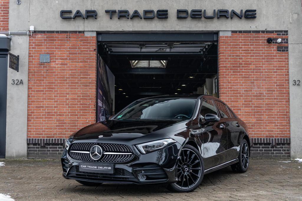 Mercedes A-klasse 250 e AMG Line Pano / Burmester / Memory, Gebruikt, 4 cilinders, 160 pk, Leder en Stof