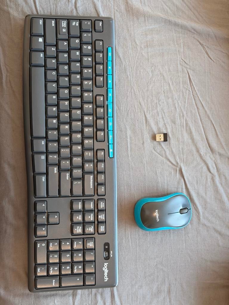 Logitech MK270 Draadloos Toetsenbord en Muis Set, Computers en Software, Toetsenborden, Toetsenbord en muis-set, Verzenden, Zo goed als nieuw