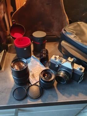 Mooie jaren 70 Praktica Super TL3 35mm SLR camera met 3 lenz, Audio, Tv en Foto, Fotocamera's Analoog, Ophalen of Verzenden, Gebruikt