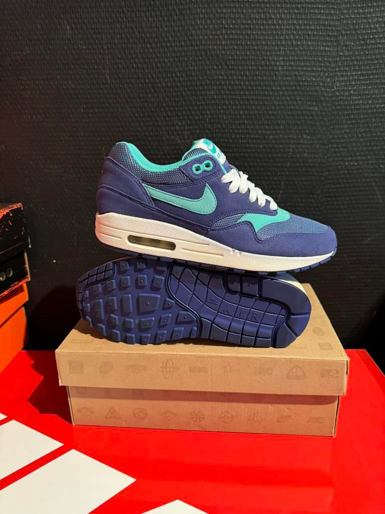 Nike air max 1 wicked purple / mint, Ophalen of Verzenden, Zo goed als nieuw, Overige kleuren, Sneakers of Gympen