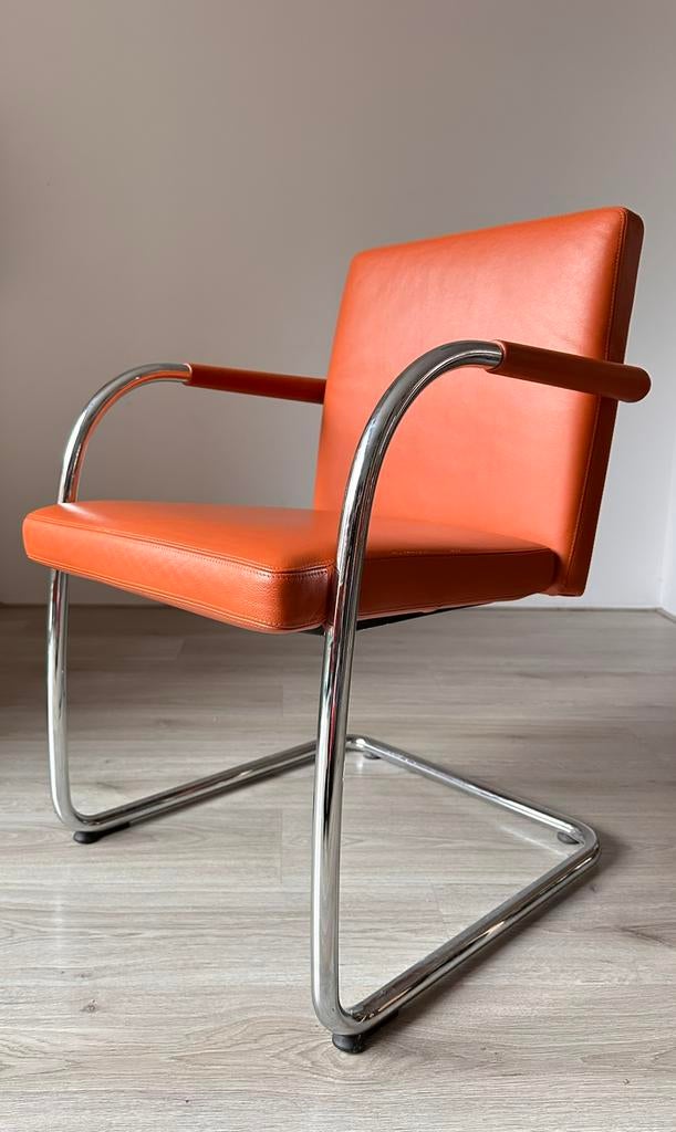 9 Vitra design eetkamerstoelen, Ophalen, Zo goed als nieuw, Minder dan 75 cm, 50 tot 75 cm