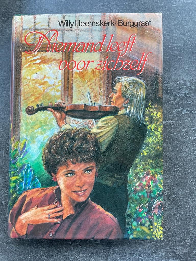 Niemand leeft voor zichzelf van Willy Heemskerk-Burggraaf, Boeken, Ophalen, Gelezen