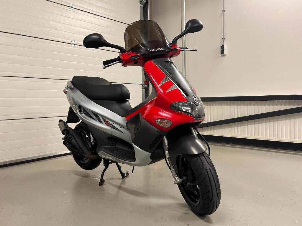 Gilera Runner 50cc SP PRO 2T BROM BJ 2006 Nieuwstaat !!!, Ophalen, Tweetakt, Overige modellen, Maximaal 45 km/u