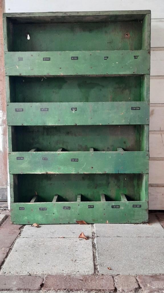 Industriële vakkenkast (nuzzelspul), Antiek en Kunst, Curiosa en Brocante, Ophalen