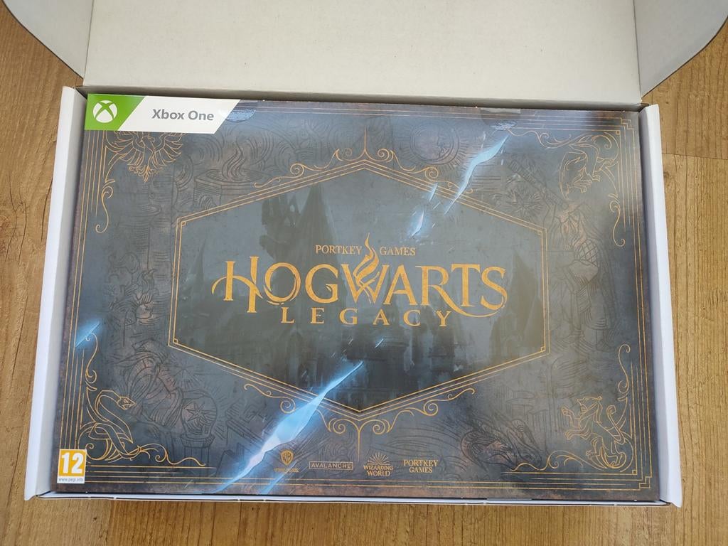 Hogwarts Legacy Xbox One Collector's Edition, 1 speler, Nieuw, Ophalen of Verzenden, Role Playing Game (Rpg)