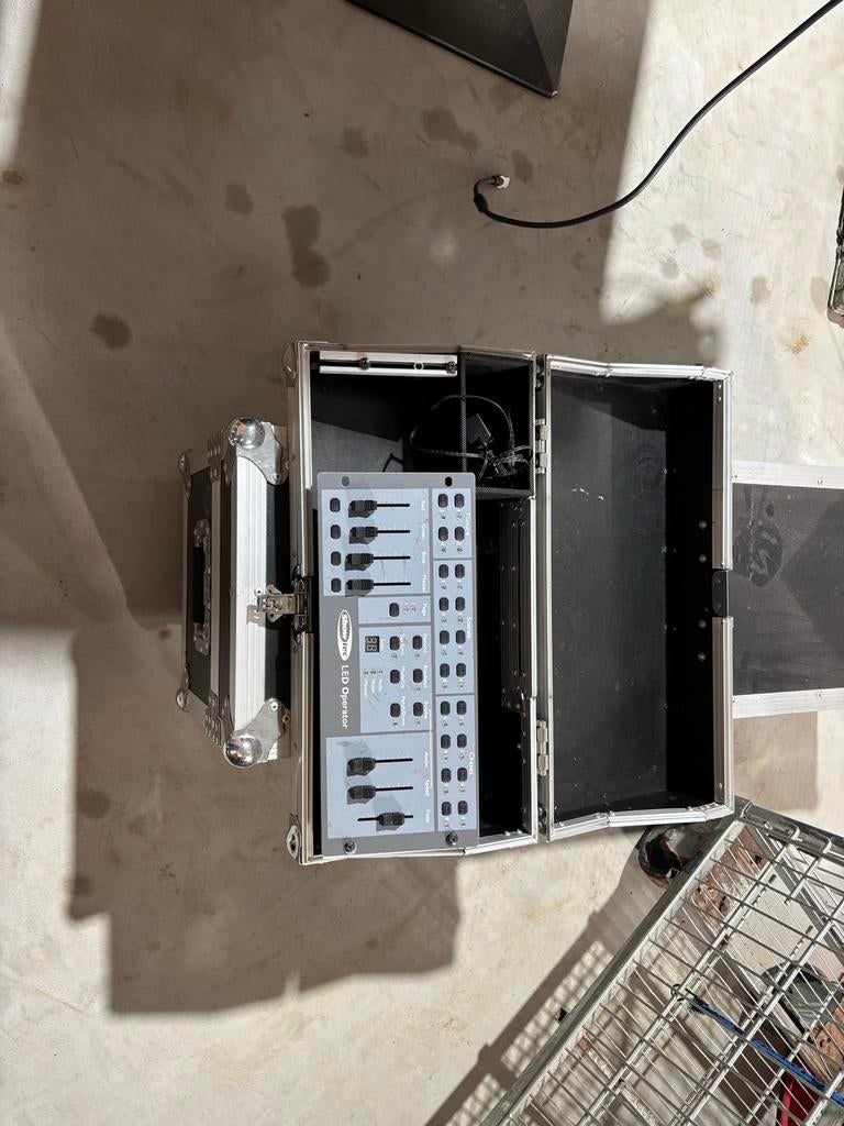 Showtec LED Operator lichttafel inclusief flightcase, Muziek en Instrumenten, Licht en Laser, Ophalen of Verzenden, Gebruikt, Licht