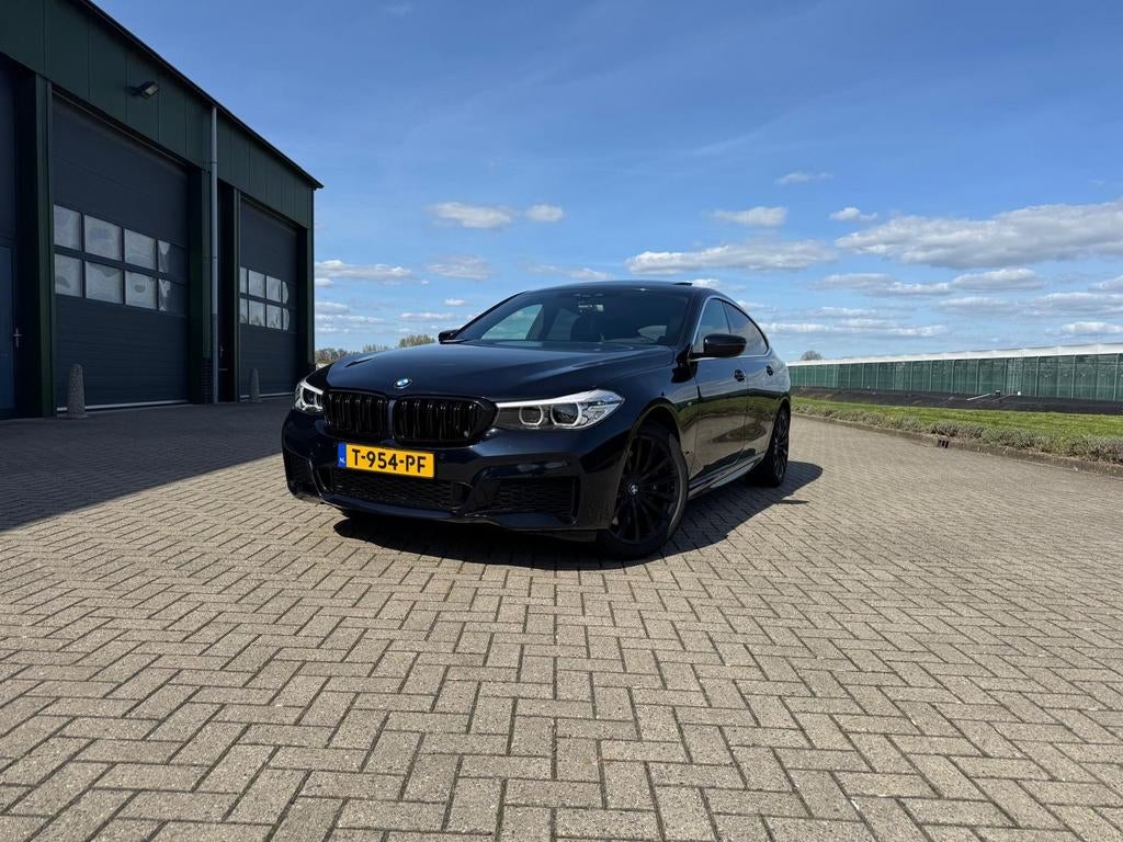 BMW 630i GT M Sport | Panoramadak | CarPlay | Perfect onderh, Auto's, BMW, Automaat, Achterwielaandrijving, Zwart, 4 cilinders