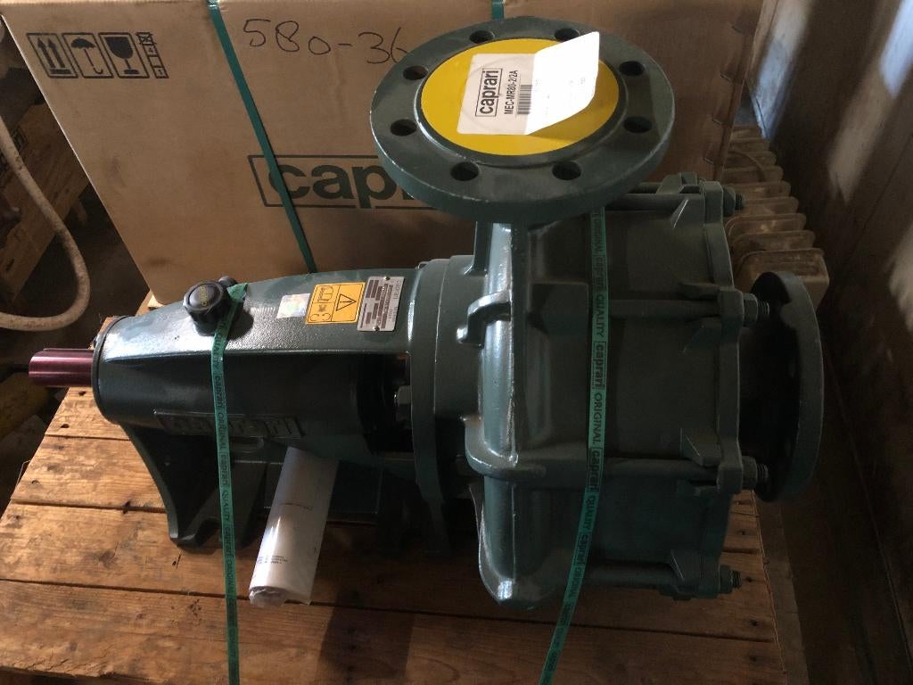 Vrij aseind waterpomp  Caprari pomp MEC-MR80/2A, Ophalen, Gebruikt, Beregeningspomp