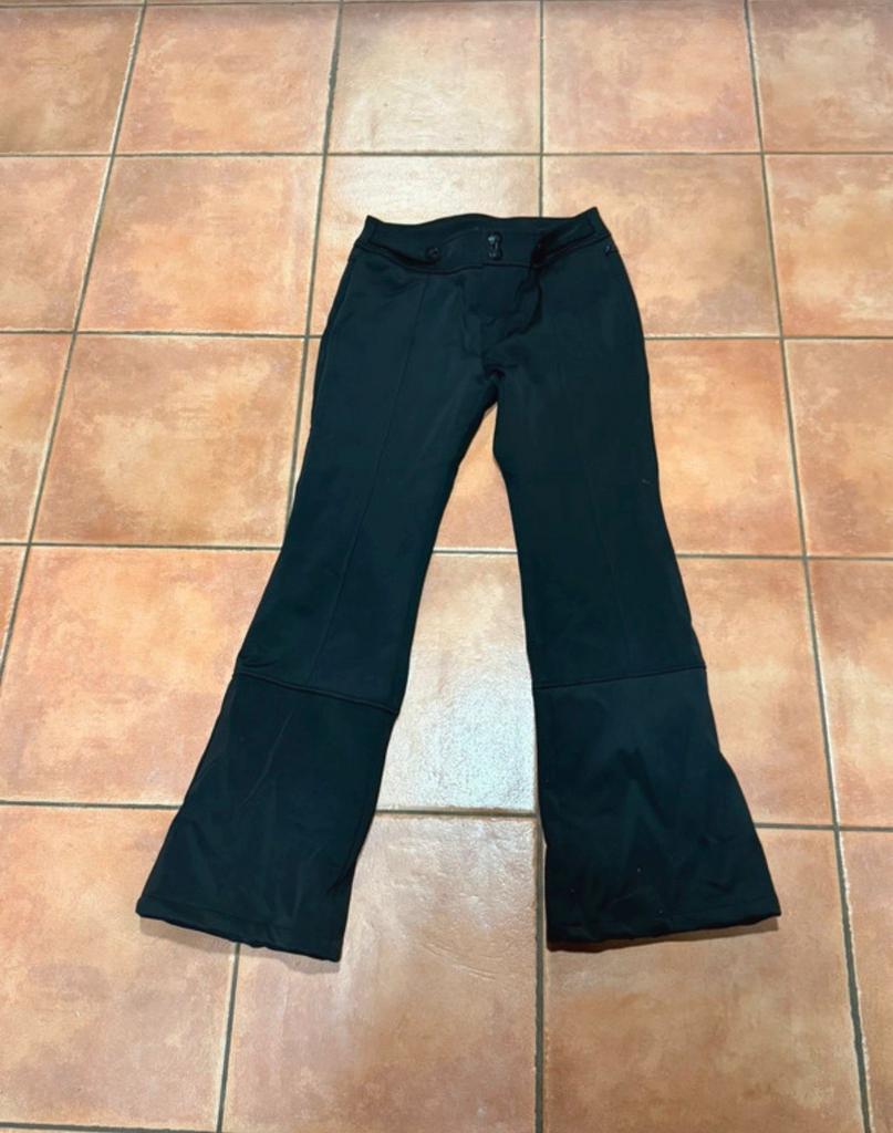 Nikkie Skibroek Zwart Maat 40 (valt als maat M), Kleding | Dames, Wintersportkleding, Ophalen of Verzenden, Gedragen, Maat 38/40 (M)