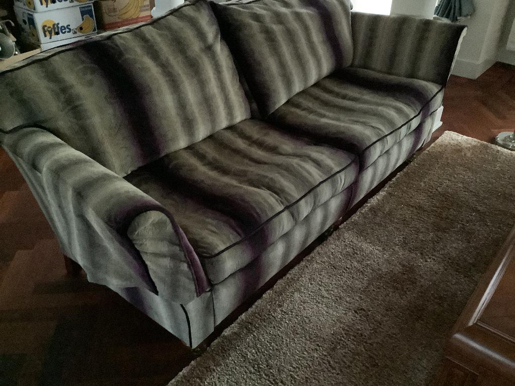 Traditionele Engelse bank, Ophalen, Driepersoons, 75 tot 100 cm, Zo goed als nieuw