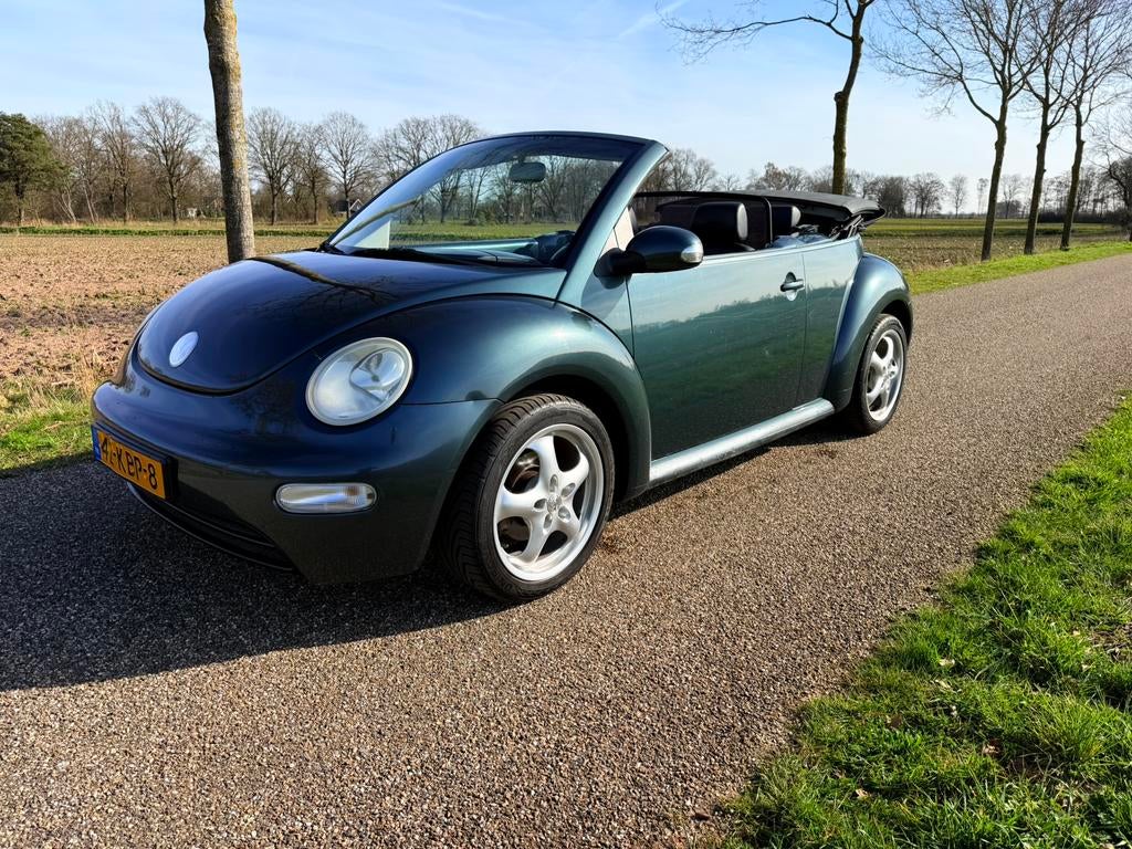 VW Beetle Cabrio 2.0 Highline, Inruil mogelijk, Auto's, 4 cilinders, 1299 kg, Leder, Bedrijf