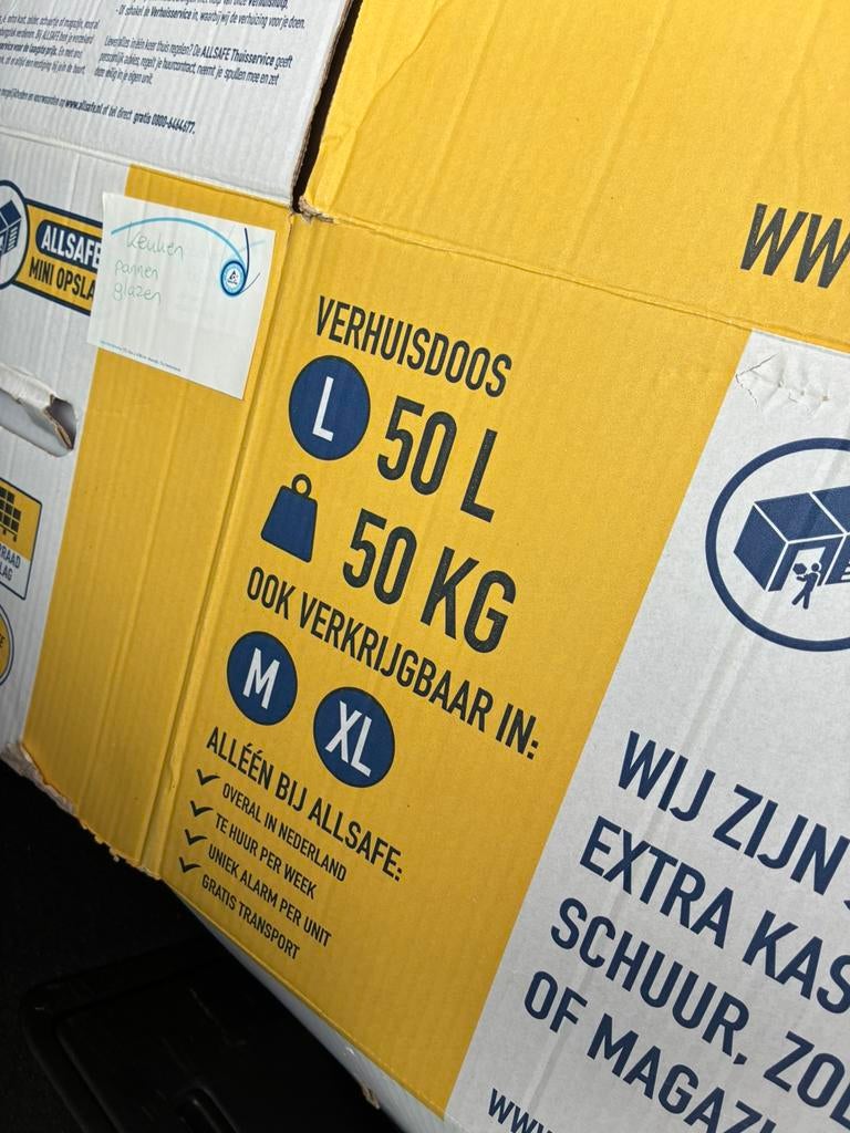 Verhuisdozen, Ophalen, Doos, 50 tot 75 cm, Zo goed als nieuw