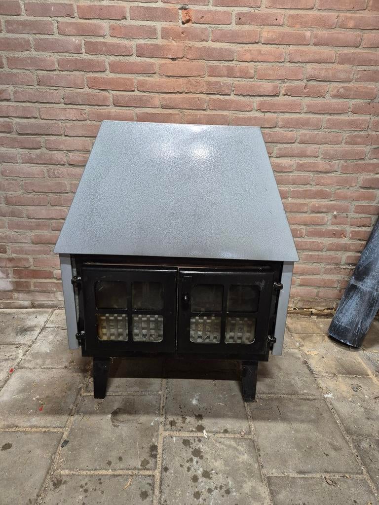 Klassieke houtkachel, Ophalen, Gebruikt, Hout, Houtkachel