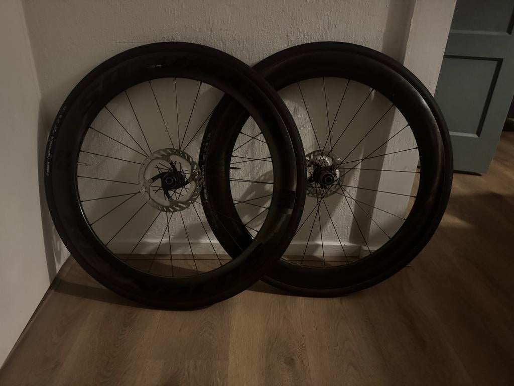 Reynolds 60mm Carbon Wielset met Ultegra Schijven, Fietsen en Brommers, Zo goed als nieuw, Racefiets, Carbon, Ophalen