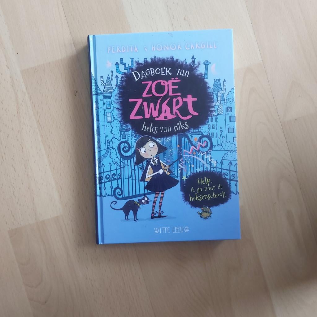 Dagboek van Zoe Zwart heks van niks, Boeken, Ophalen of Verzenden