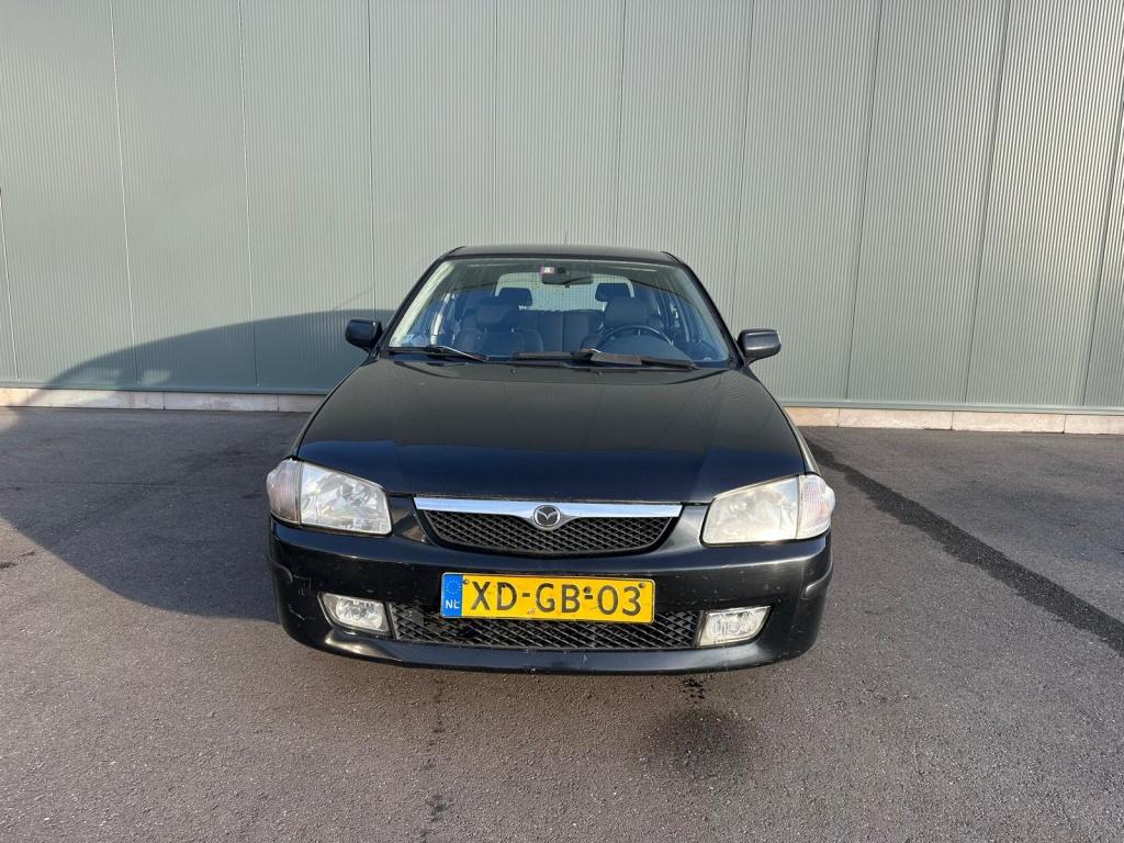 Mazda 323 Fastbreak 1.8i GT AIRCO | NAP ! (bj 1998), Voorwielaandrijving, 1840 cc, Zwart, Origineel Nederlands