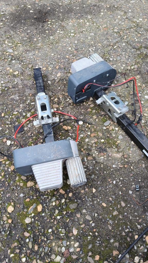 Beschrijving Motoren voor Truma XT volautomatische caravan, Ophalen of Verzenden, Gebruikt