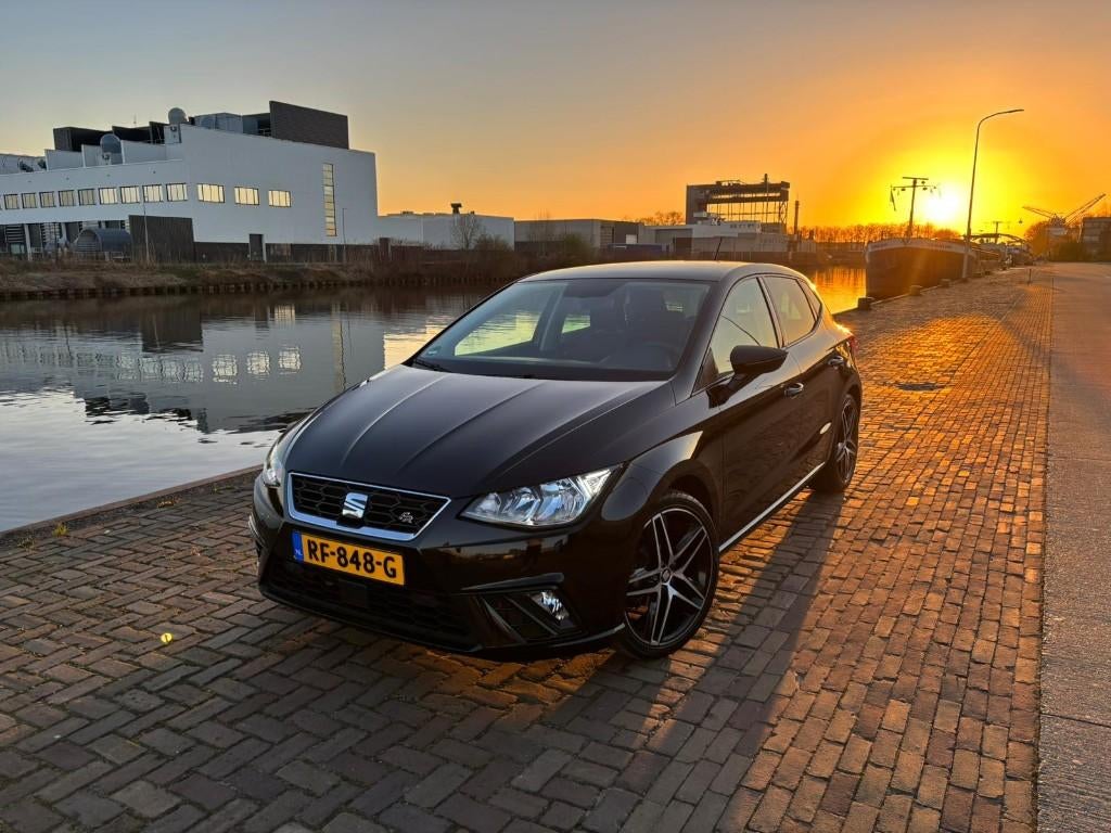 Seat Ibiza 1.0 TSI FR BnsInt. 2017 | Origineel NL, Stof, 40 €/maand, 95 pk, Origineel Nederlands