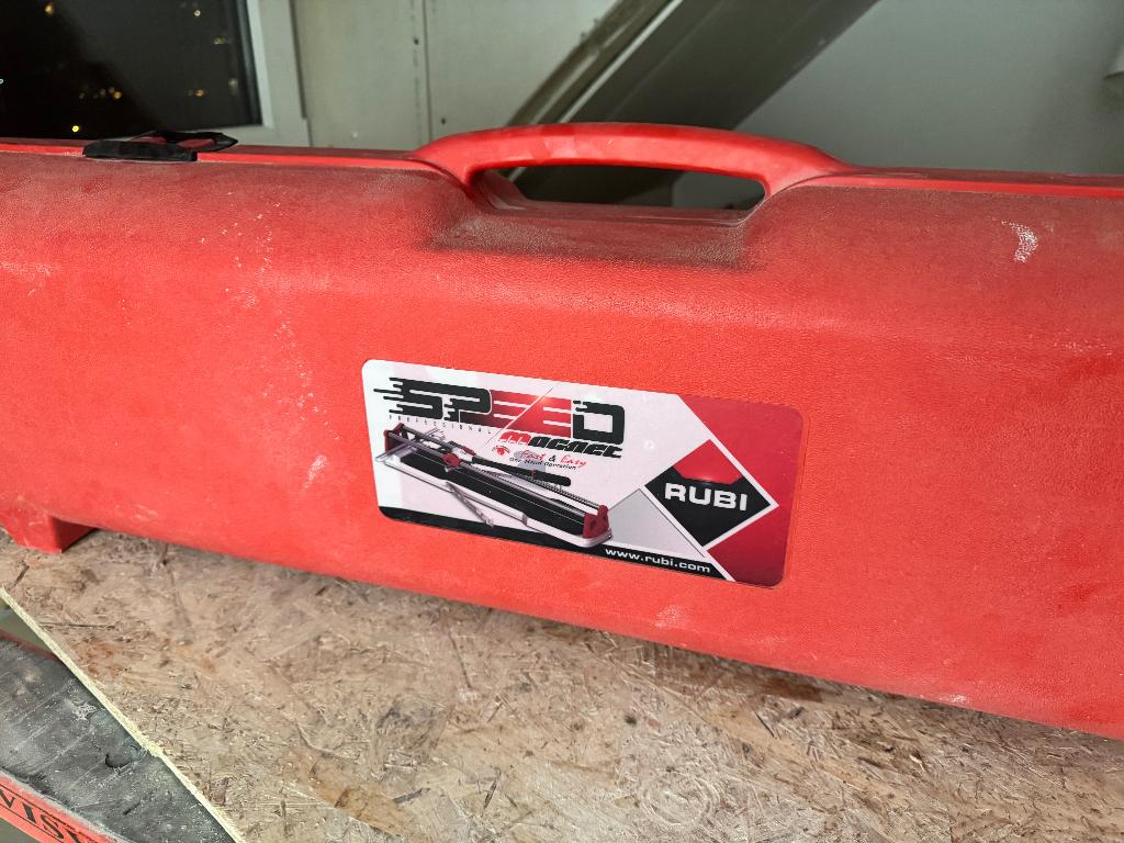 tegelsnijder Rubi Speed 92, Ophalen, Gebruikt