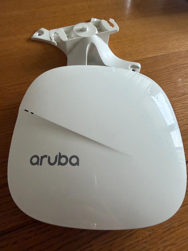 Aruba AP-207 Access Point, Computers en Software, Accesspoints, Ophalen of Verzenden, Gebruikt, Aruba
