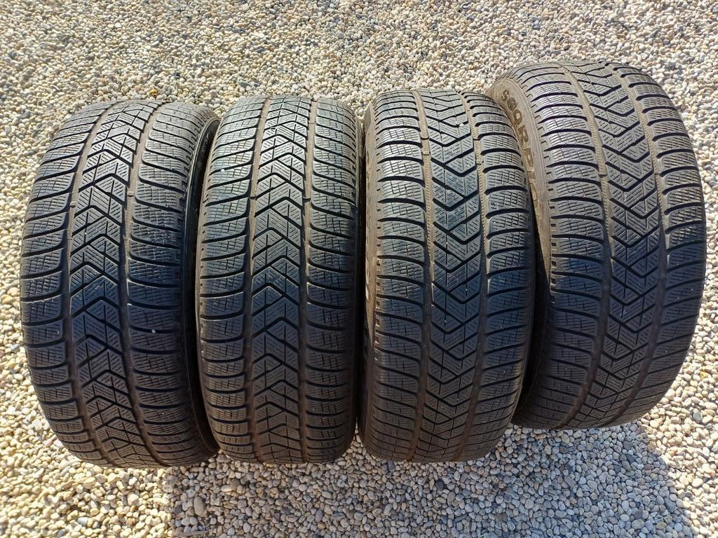 275 35 22/315 30 22 Michelin/35 55 19 -  pirelli scorpio win, Auto-onderdelen, Banden en Velgen, Winterbanden, 235 mm, Band(en)