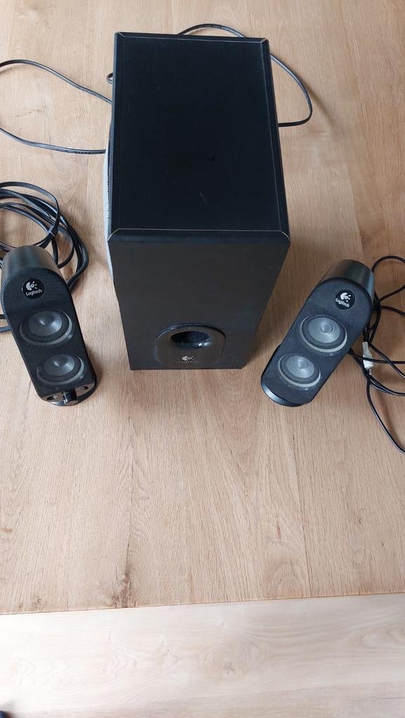 Logitech X 530 Luidsprekerset met Subwoofer en microfoon, Computers en Software, Pc speakers, Ophalen, Gebruikt, Audiokanaal 2.1
