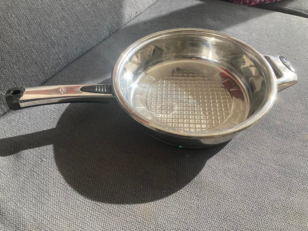 Hapjespan, Ophalen of Verzenden, Zo goed als nieuw, Aluminium, Koekenpan of Braadpan