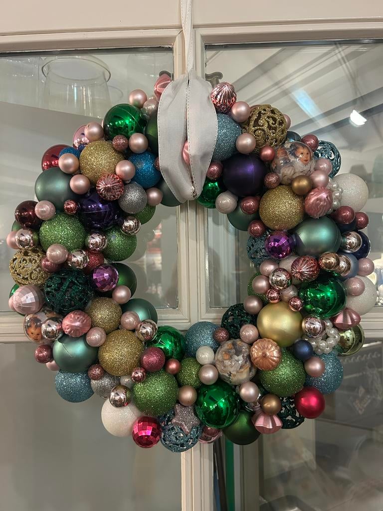 Paas- of kerstkrans roze/groen/blauw/goud 50 cm, Huis en Inrichting, Woonaccessoires | Kransen, Ophalen