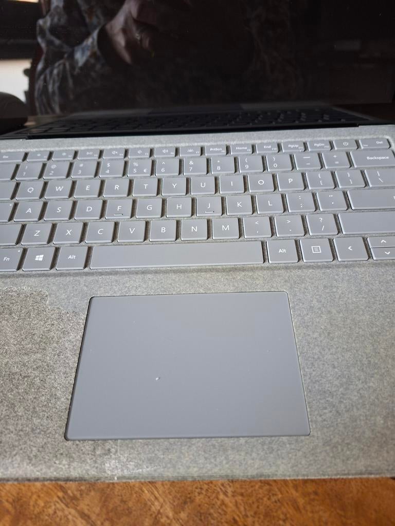 Microsoft surface laptop, Ophalen of Verzenden, Zo goed als nieuw