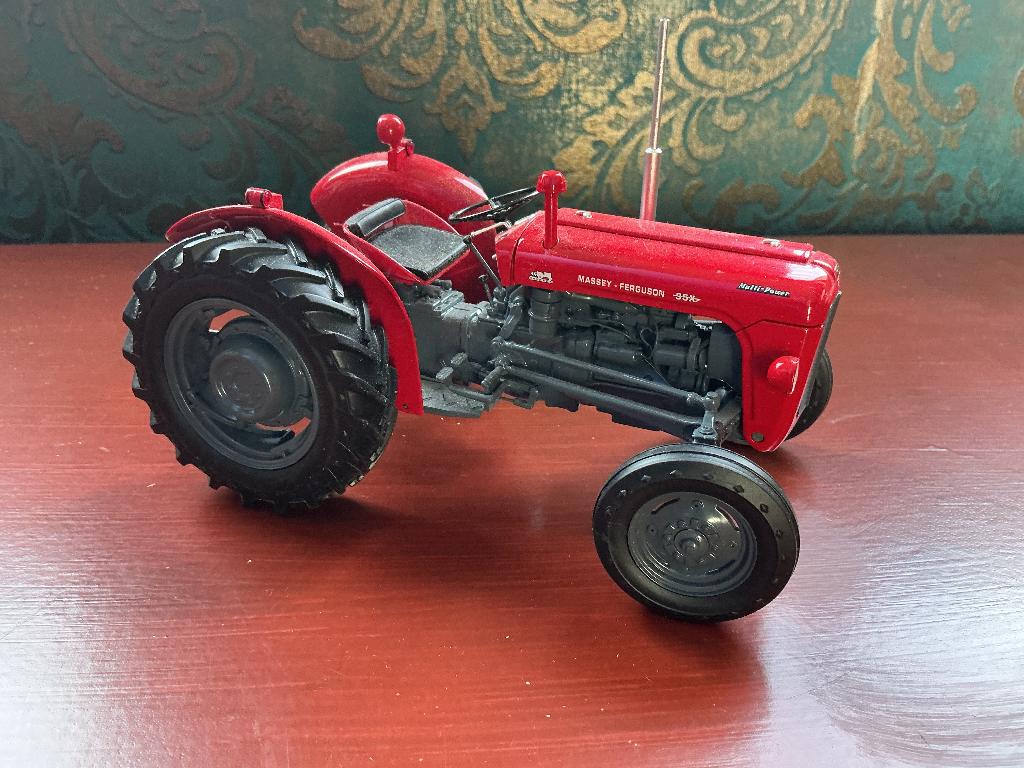 Te koop Massey Ferguson 35x, Ophalen of Verzenden, Nieuw, Tractor of Landbouw